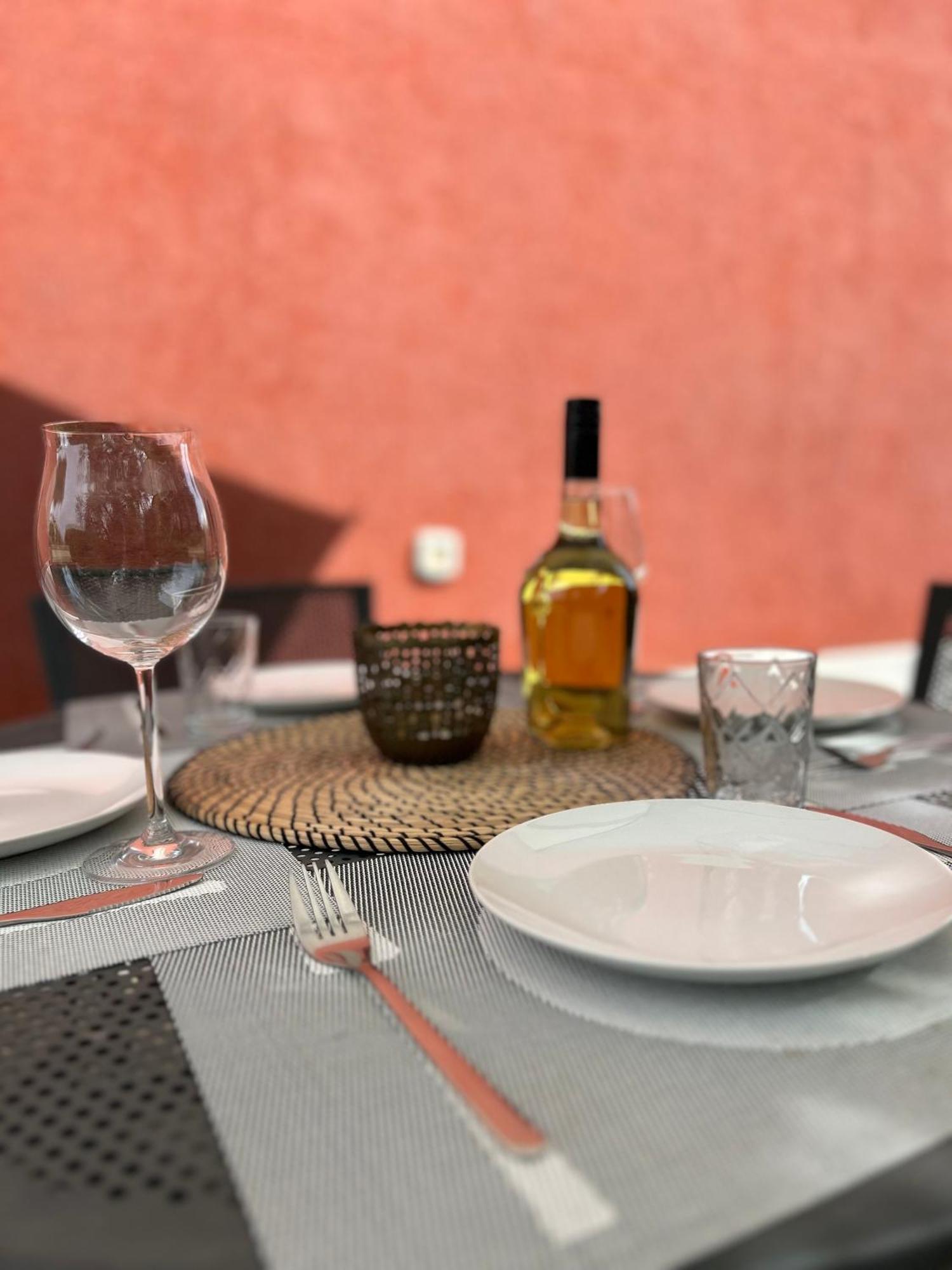 Ivni Apartmani Novigrad Istria Esterno foto