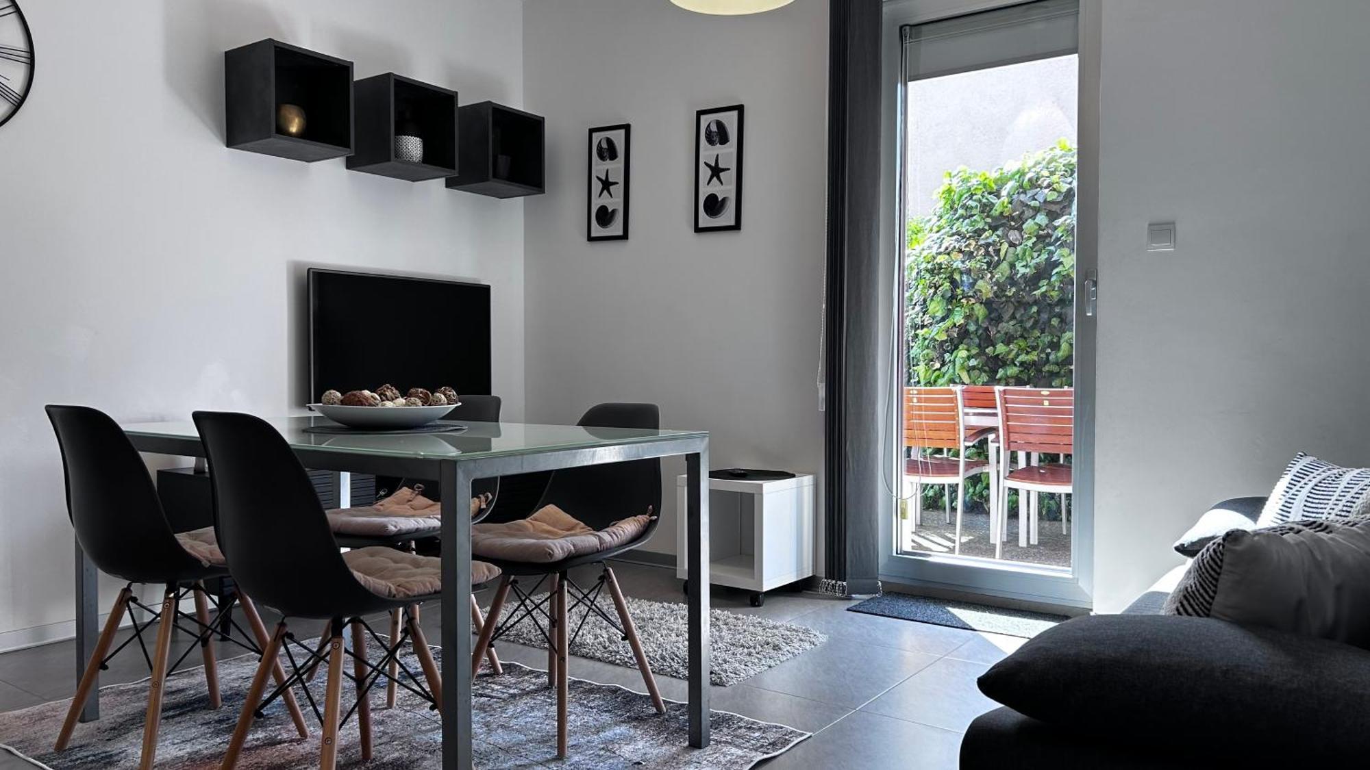 Ivni Apartmani Novigrad Istria Esterno foto