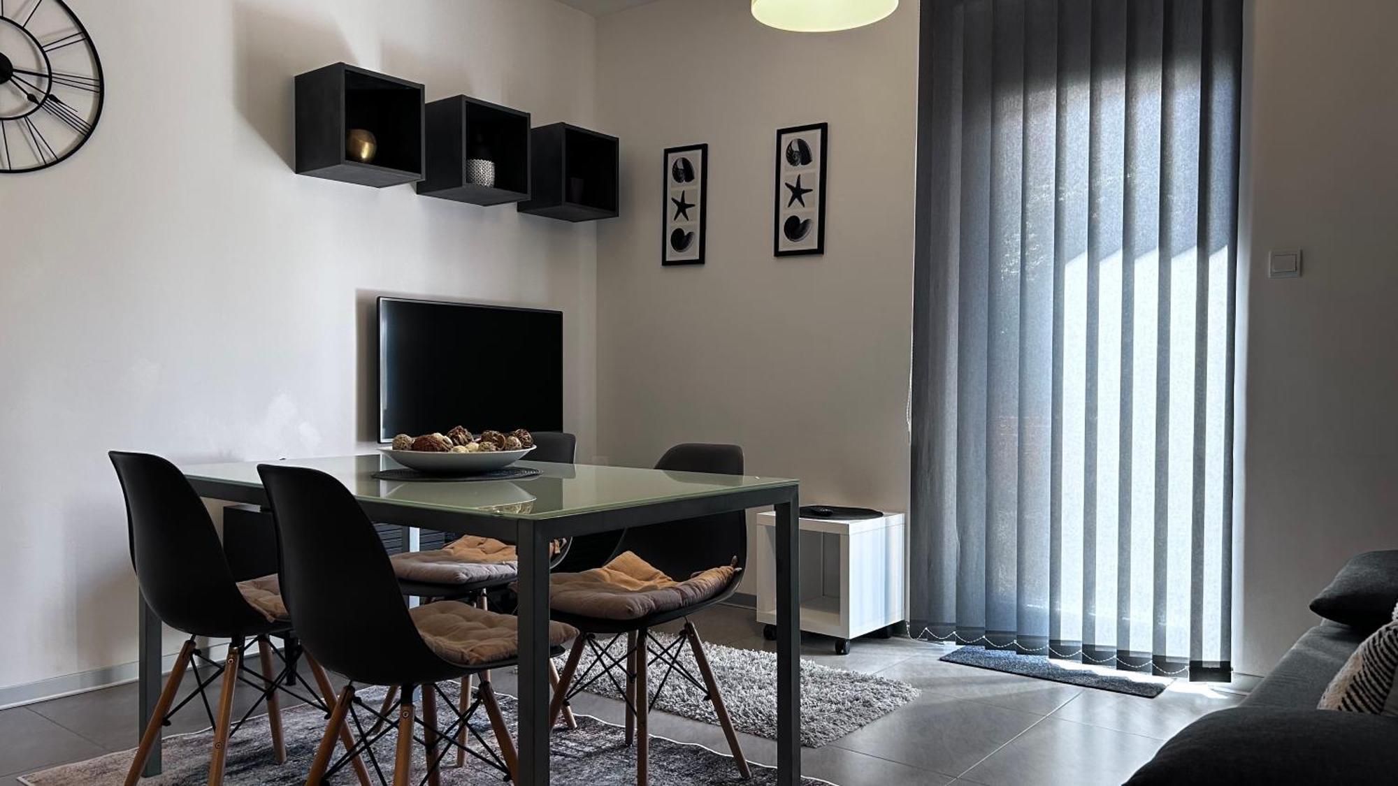 Ivni Apartmani Novigrad Istria Esterno foto